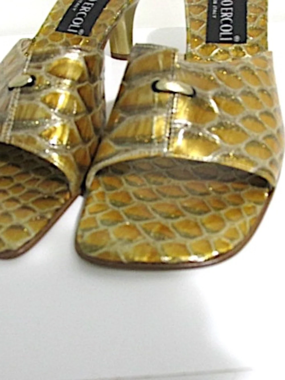 Ercoli NWOT Gold Fishscale Patterned Italian Leather Sandals, Size EU36 - Picture 4 of 8